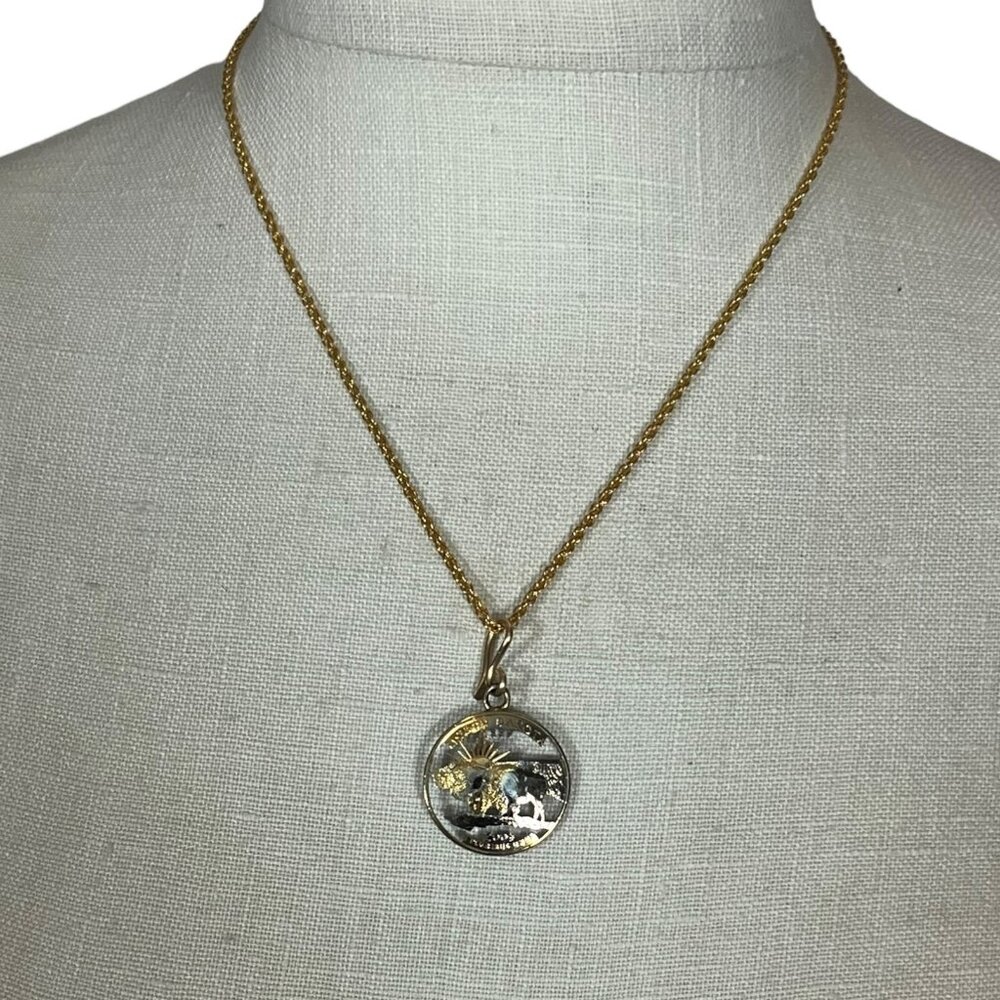 2006 Cut Coin North Dakota Partial Gold Plate Nickel Quarter Pendant Necklace